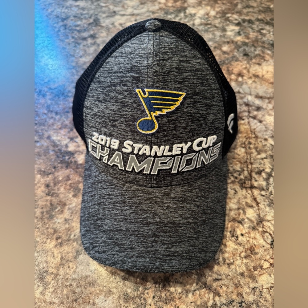 Fanatics Authentic Pro Black Cap